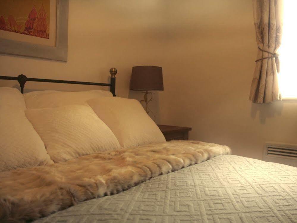 Thorn House B&B Fen Drayton Esterno foto